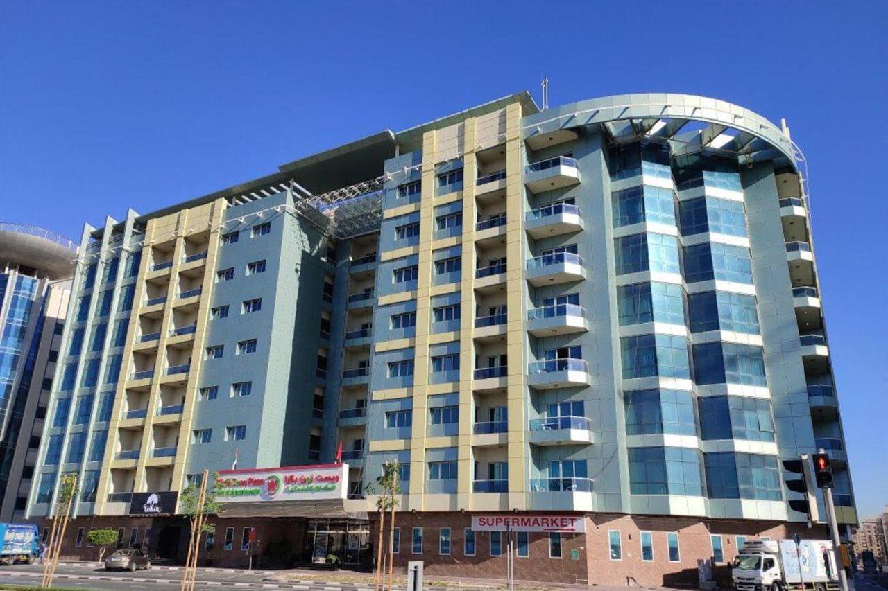 Wescott Pearl Hotel Apartments Dubai Exterior photo