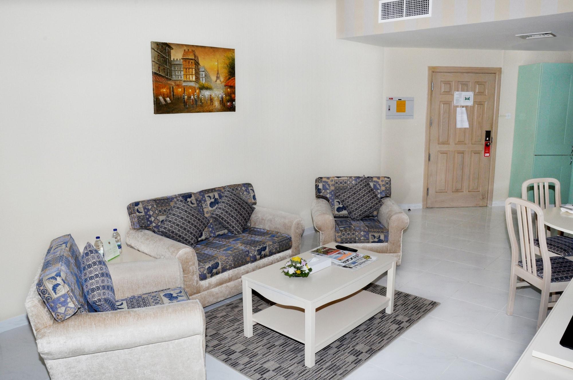 Wescott Pearl Hotel Apartments Dubai Exterior photo